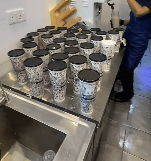 Serving during Chagee promotion Screenshot 2024-11-22 163531 (2)