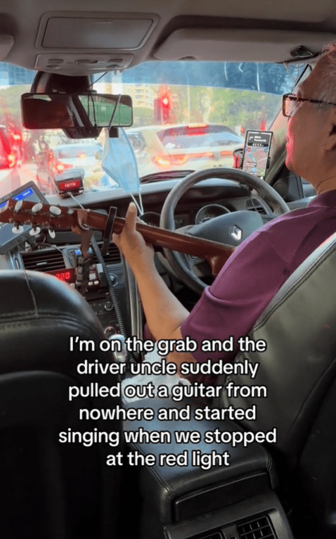 SG Grab driver sings for passenger with guitar