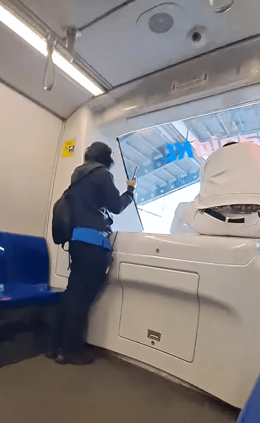 Siiting on LRT control panel Screenshot 2025-01-27 172118 (7)