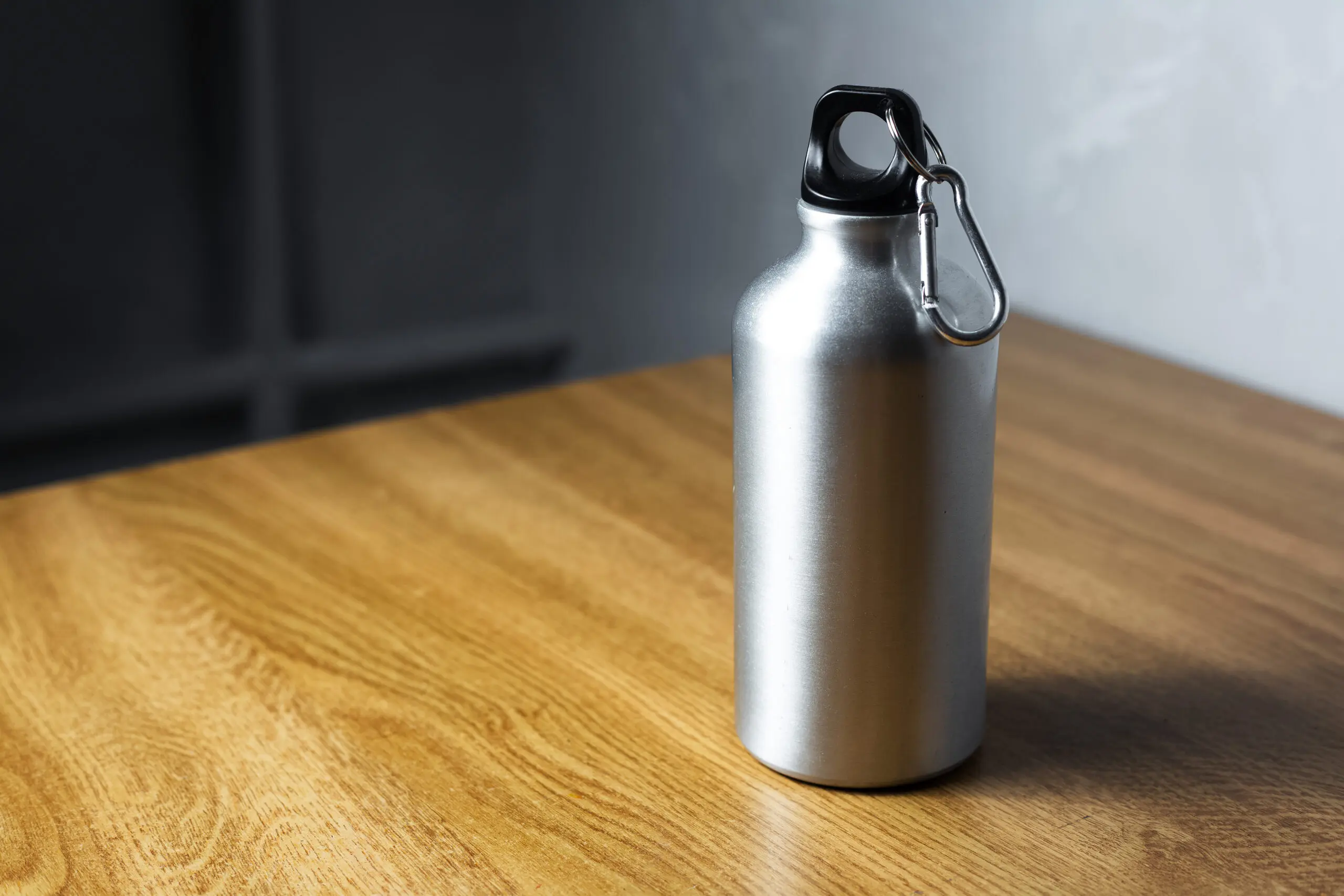 M'sian Beats Sex Worker After He Felt Payment For Her Services 'Wasn't Worth It', Jailed 6 Weeks