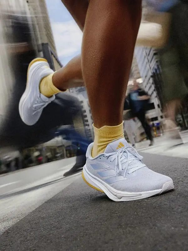 SS24_SUPERNOVA_FEB_DROP_WOMEN_S_SHOE_CAMPAIGN_IMAGE_1_