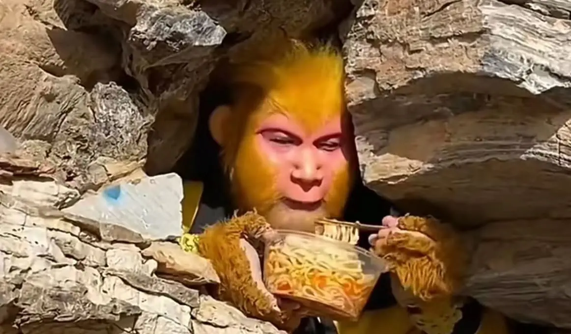 Sun Wukong given noodles