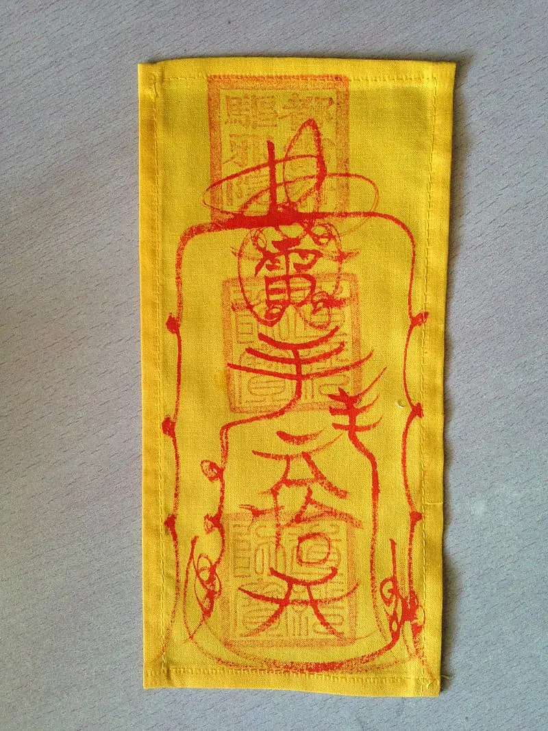 Taoist fulu talisman