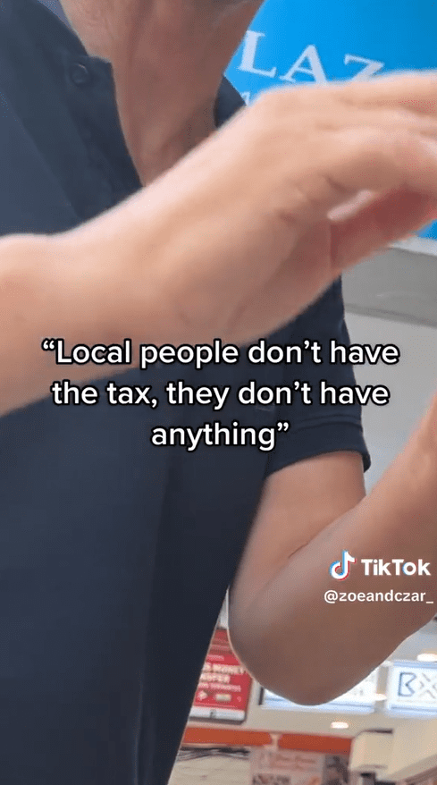 British Tourists Charged RM120 For Haircut By KL Barber, Asks Locals If This Is A Scam