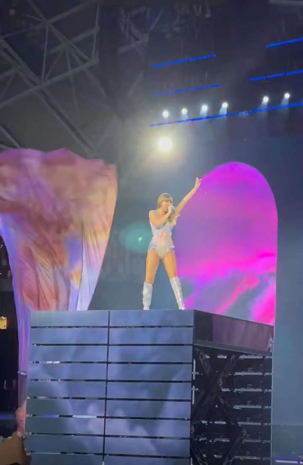 Taylor Swift concert in Singapore 3