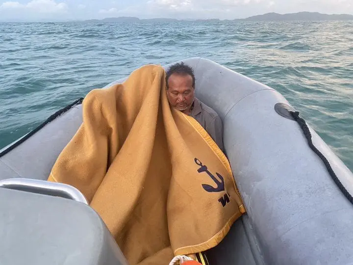 Thai man survive 4 days at sea