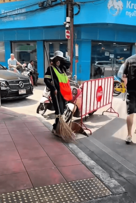 Thai Street cleaner Screenshot 2025-03-21 113107 (3)