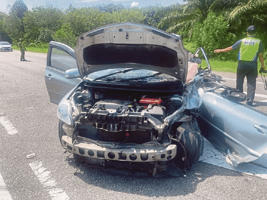 Toyota Vios destroyed in Jasin crash