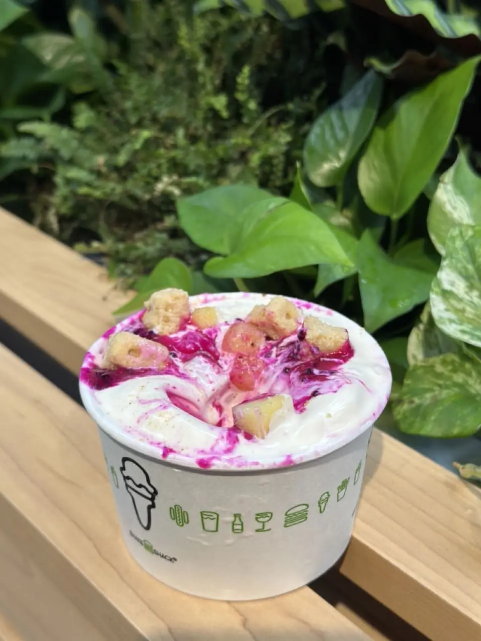 TRX Exclusive TRXopical Park Concretes 