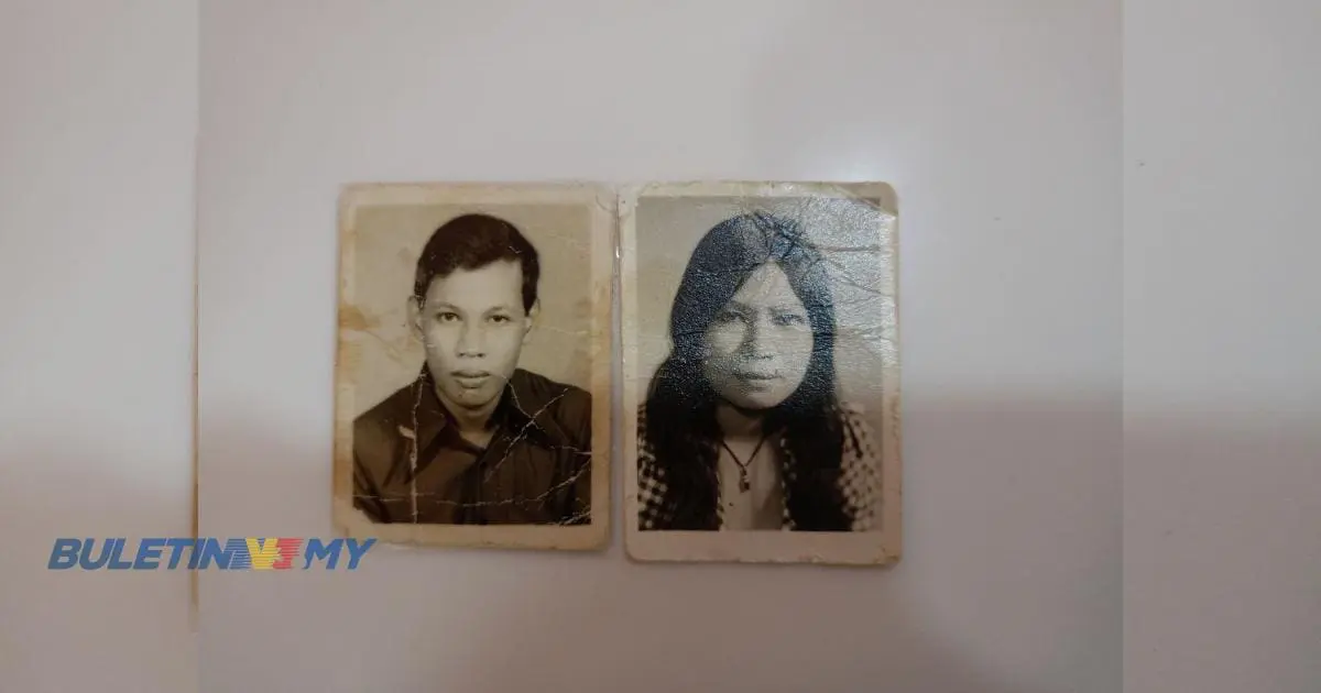 two old photos of malaysian