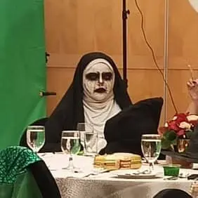 Valak in dinner