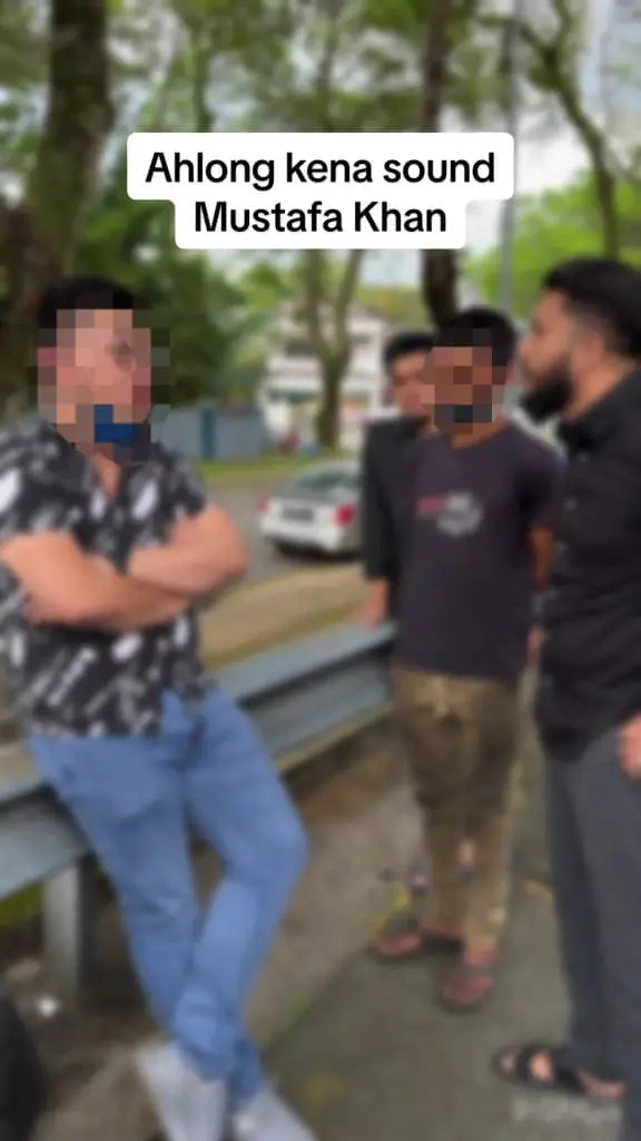 Ex-gangster Mustafa Khan confronting an ah long 