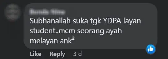 Agong Takes Selfies With Pahang Students & It's The Most Adorable Thing Ever comment 1