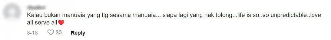 Kind M'sian Man Feeds Another Patient At Shah Alam Hospital, Earns Praise From Netizens comment 2