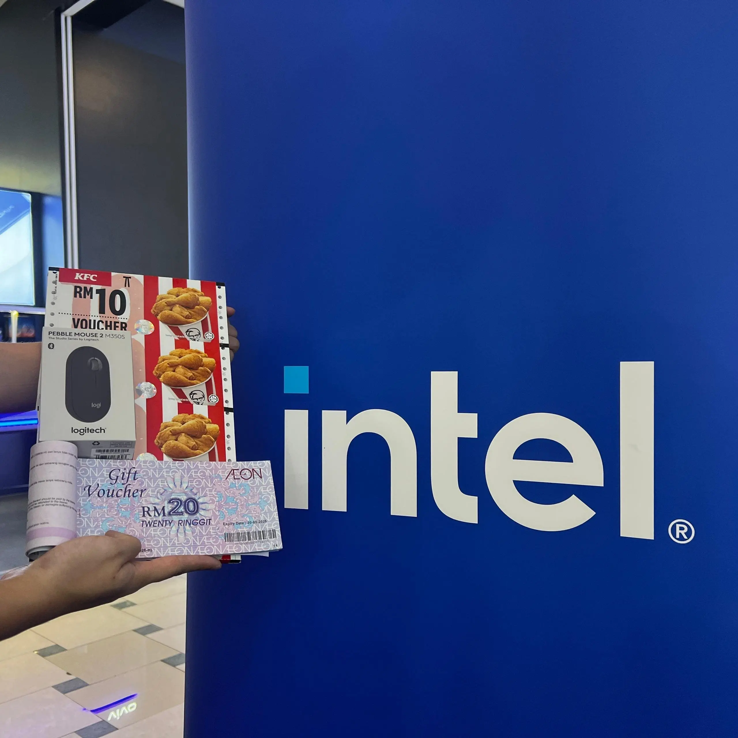 Collaborate, Create & Play With These Powerful Laptops From Lenovo Priced At Less Than RM3,500!