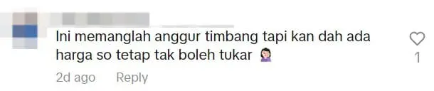 M’sians Slam Woman Caught Swapping Grapes From Another Box To Fill Up Her Own