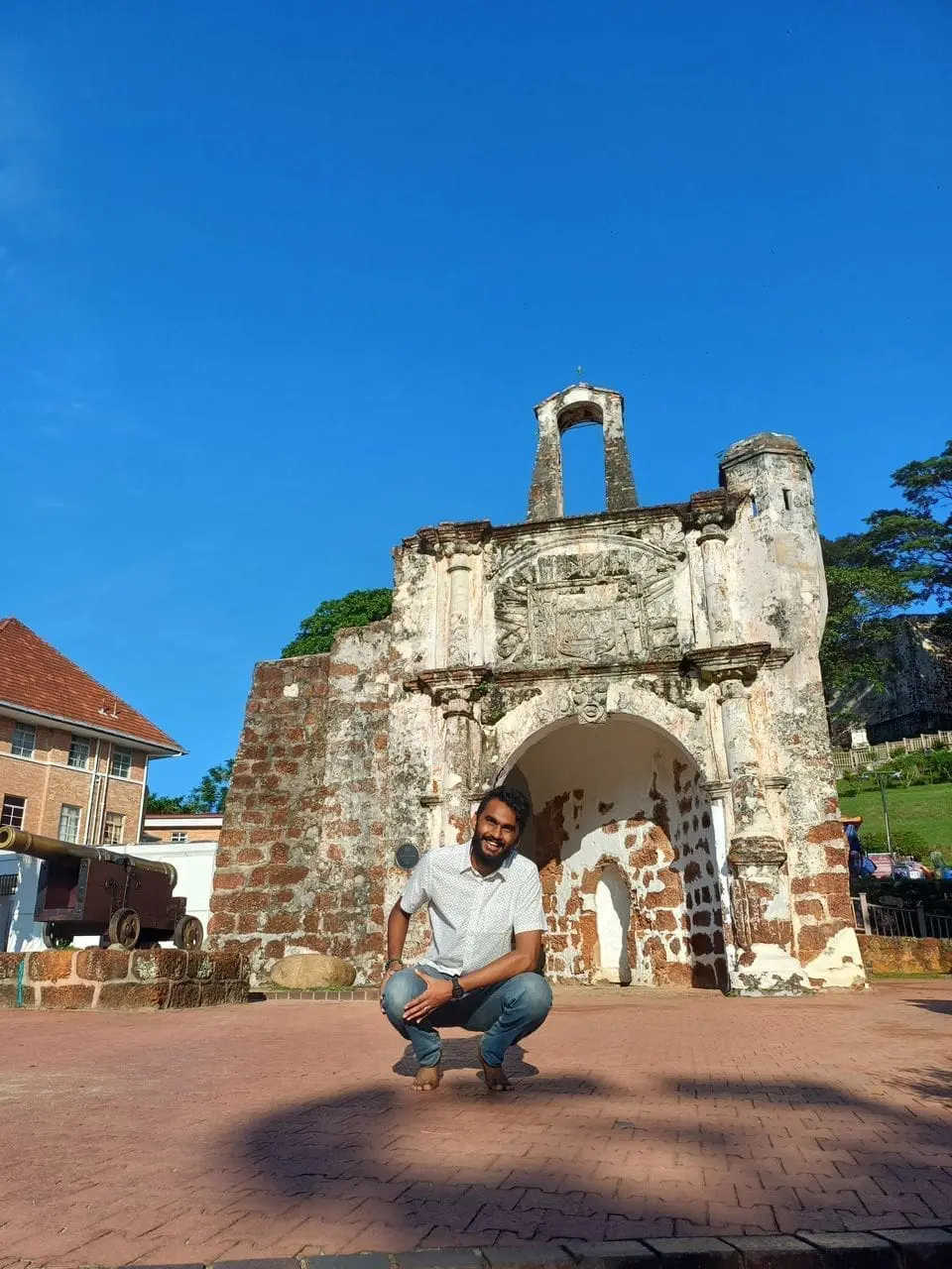 Roodran reaches A'Famosa Fort, Melaka