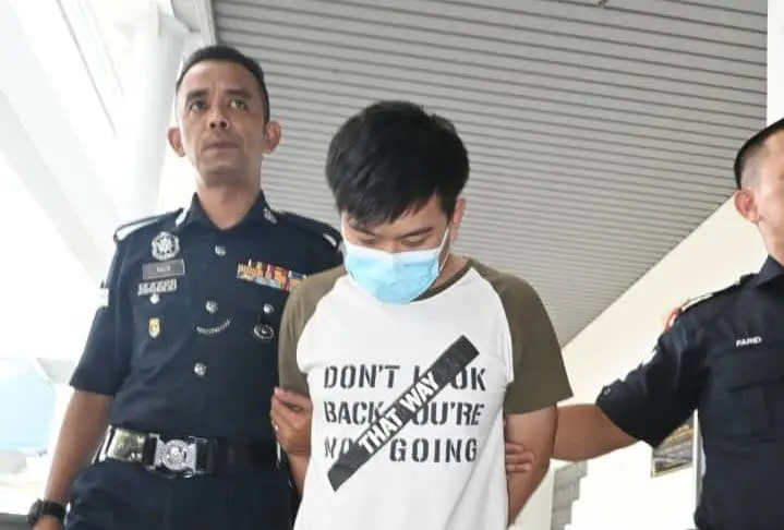 Chong Soon Hoe detained by Police for installing hidden camera in ladies' restroom