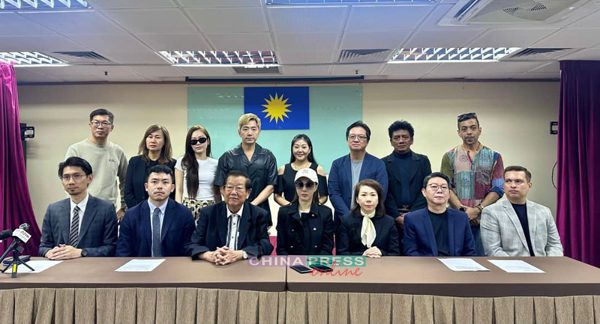 Winnie Kok and others present in press conference