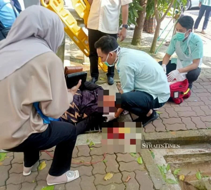 Woman gets hit by bicycle