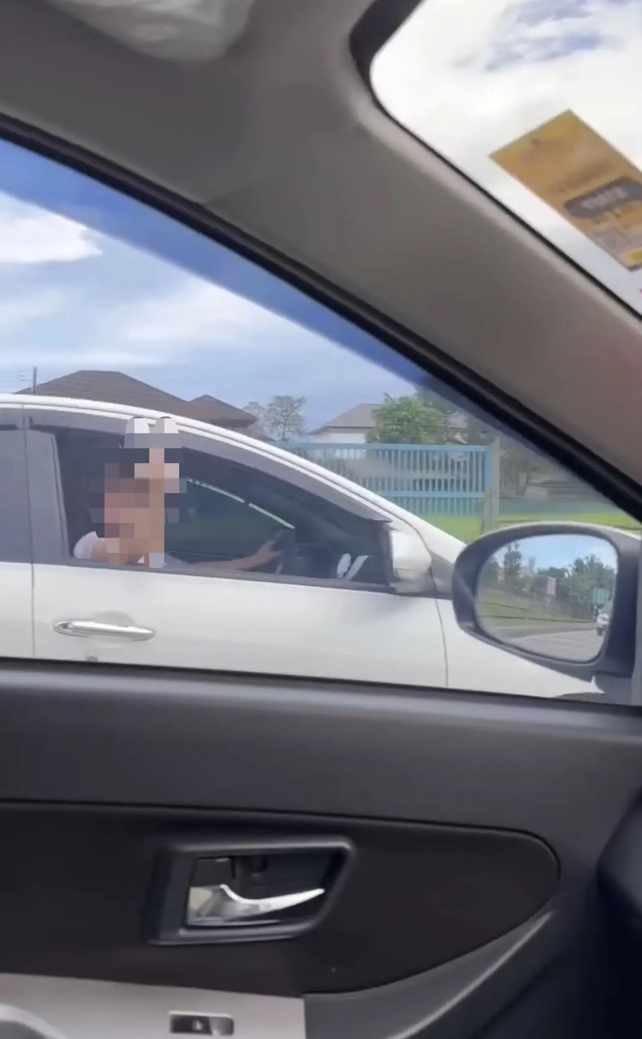 Woman keeps showing middle finger