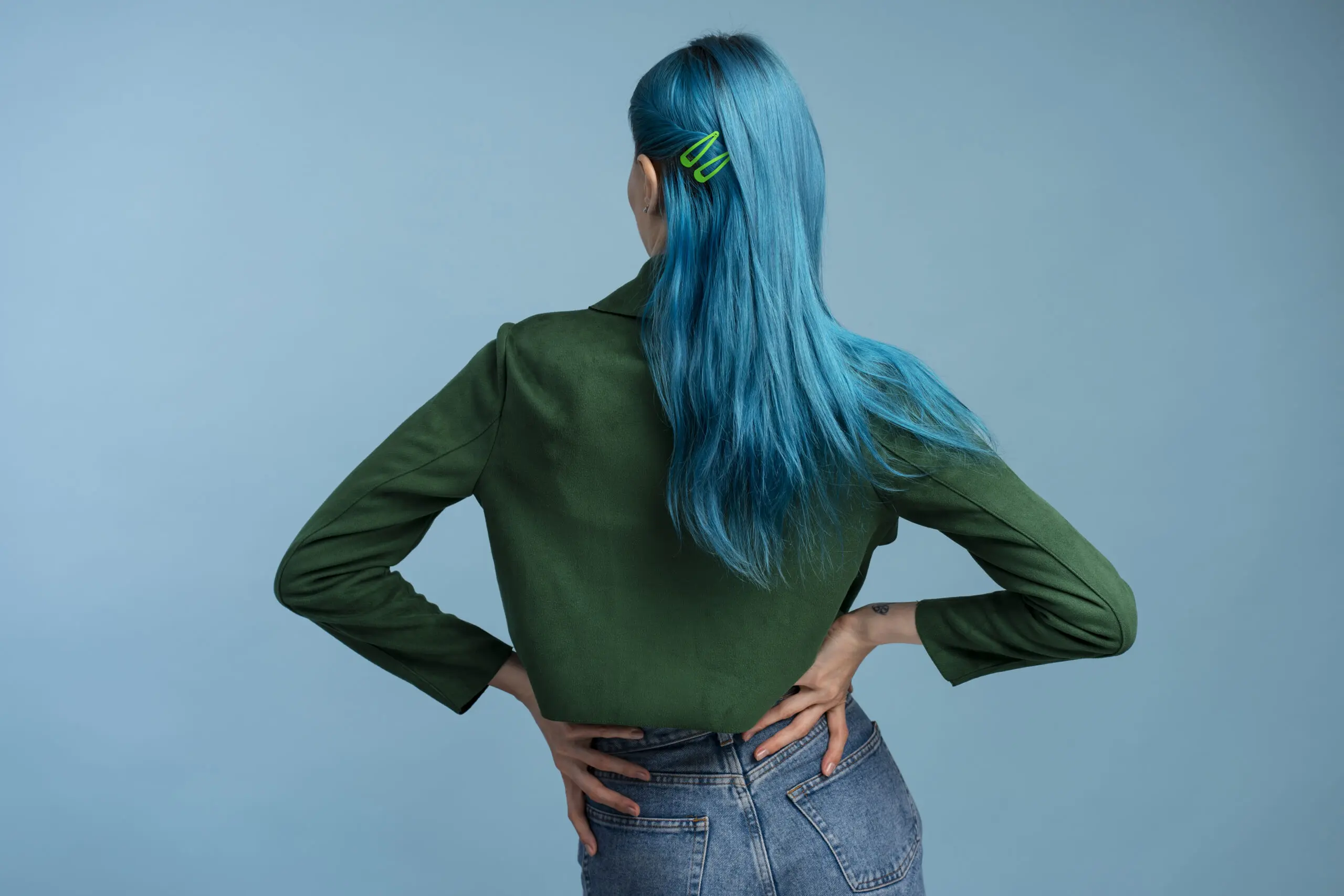 woman with blue hair