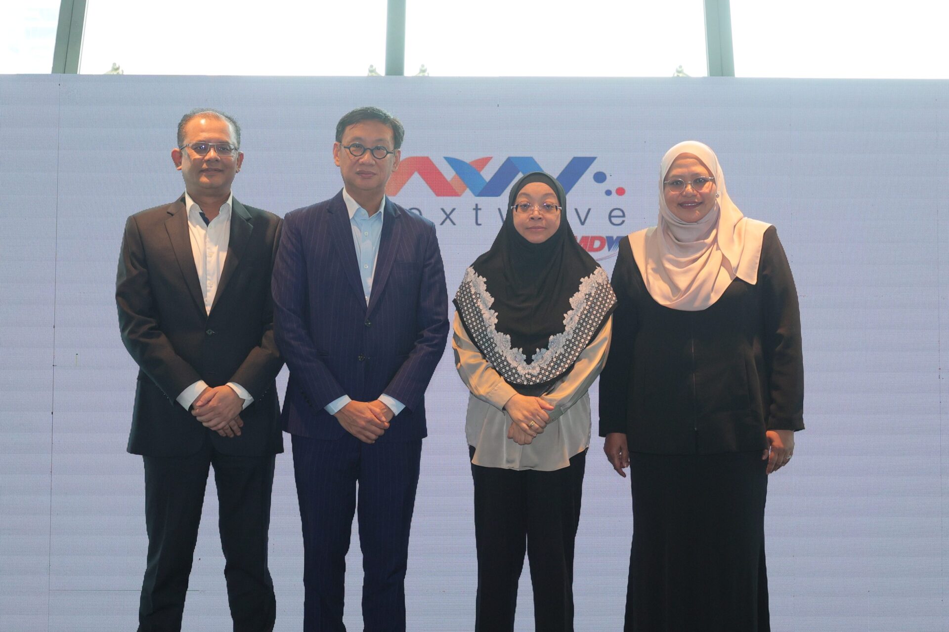 1 - MDV NextWave pic 1