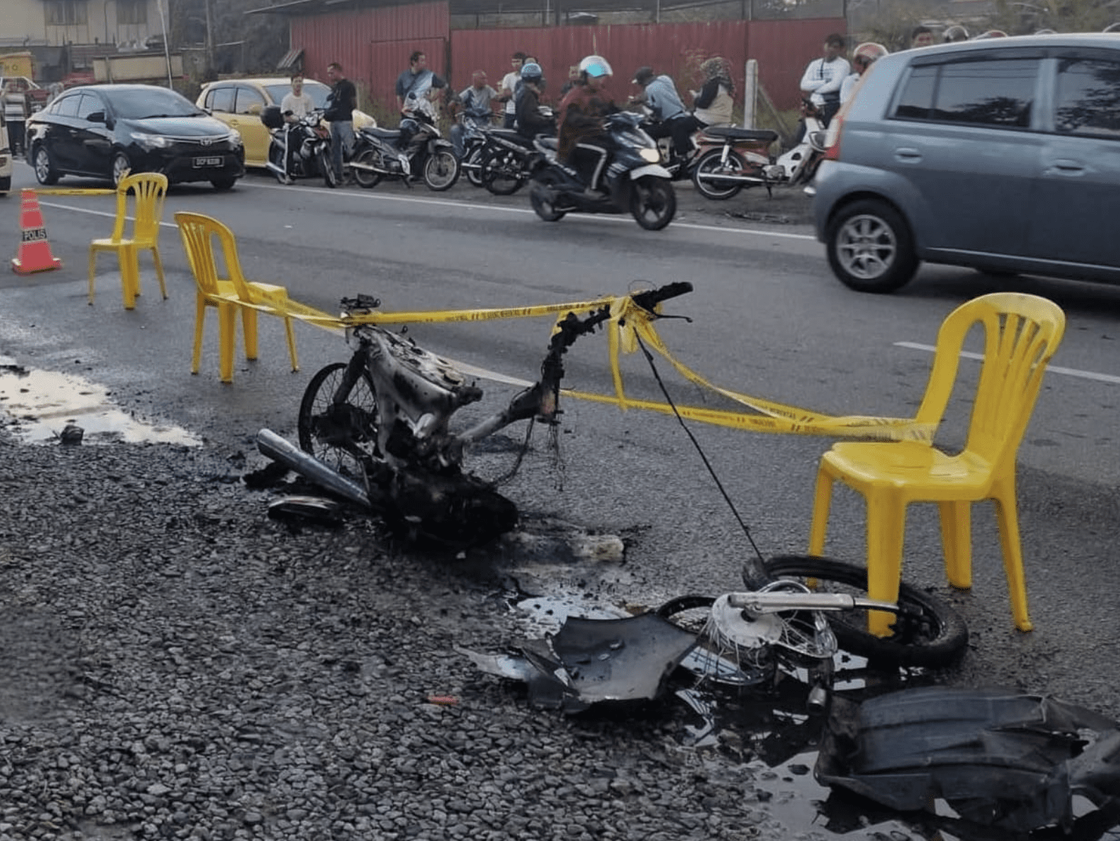 15yo dies in motorcycle crash