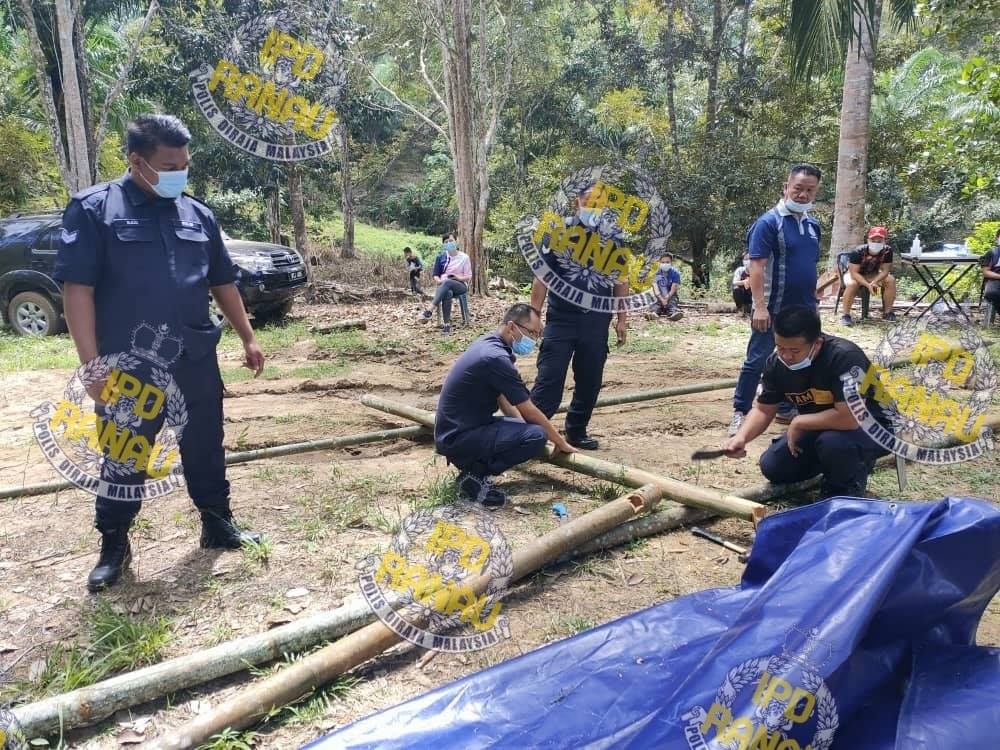 Ranau police set up conducive space for students to facilitate e-learning