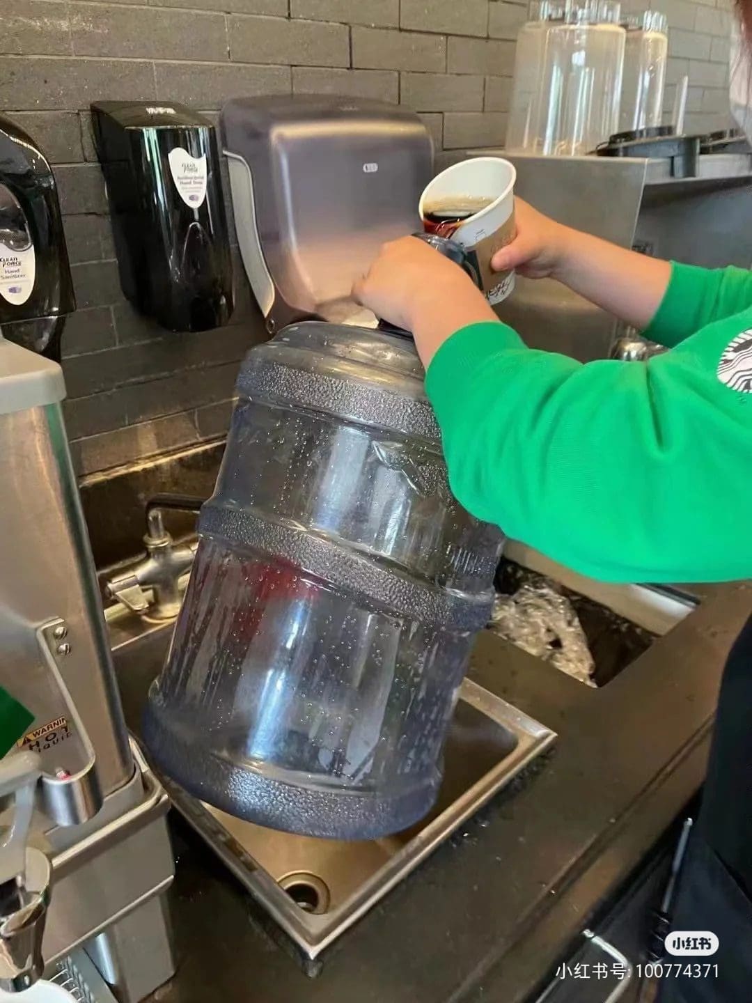 So...Starbucks China decided to give away free coffee. This was what happened