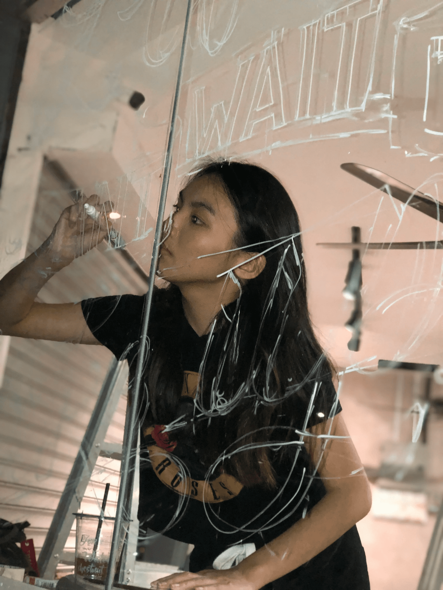 Painting the world the Kelly-graphy way