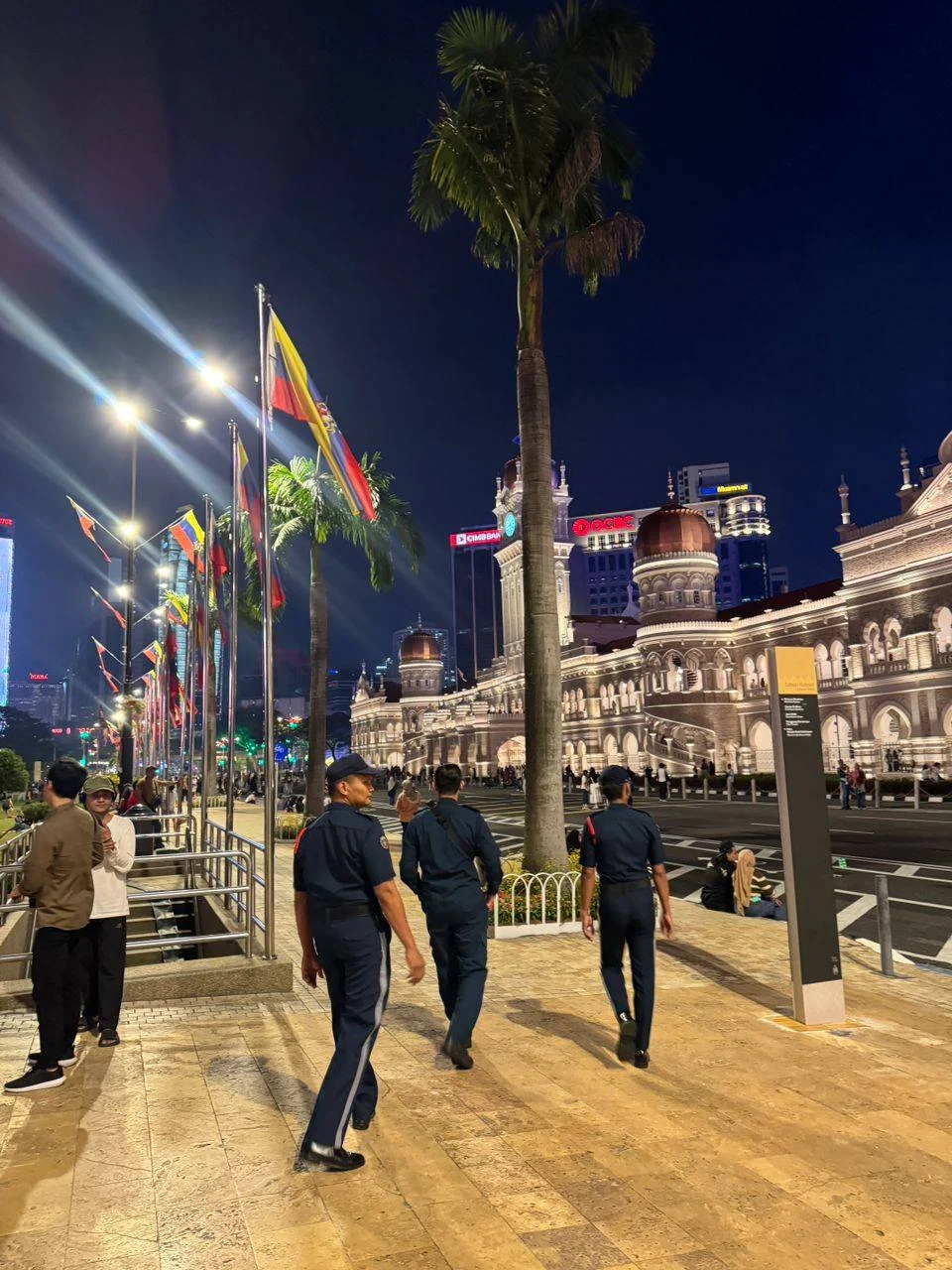 Dataran merdeka no hawker zone
