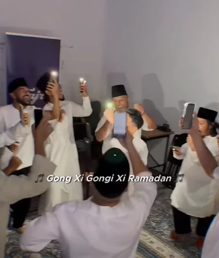 Gong xi gong xi ramadan ( )