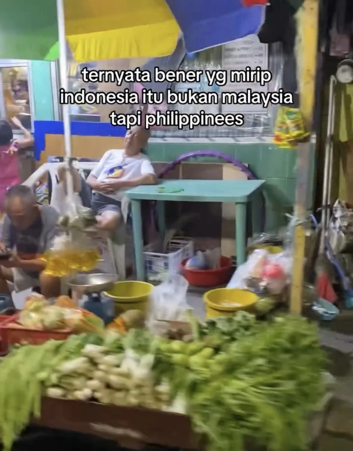 Indonesian man says the philippines feels more similar to indonesia than malaysia, sparks debate online.
