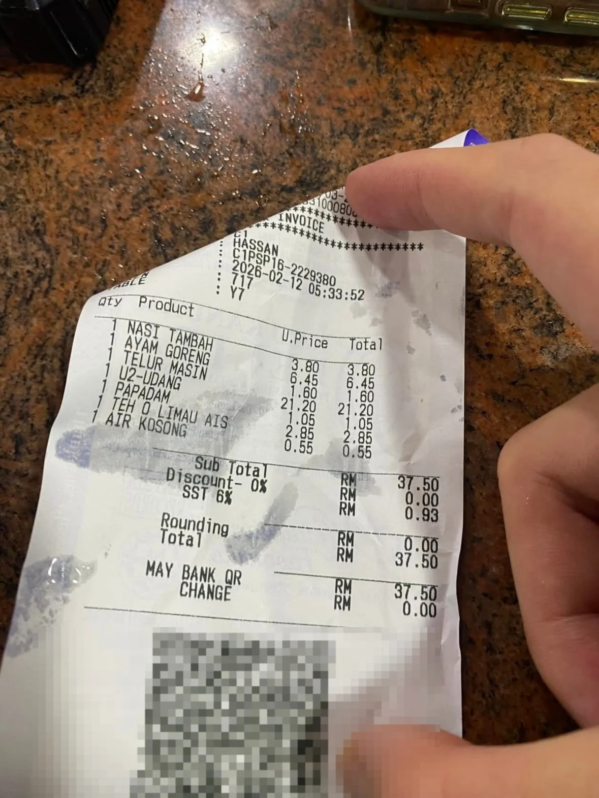 M’sian stunned after one fried prawn at nasi kandar stall costs rm . ...