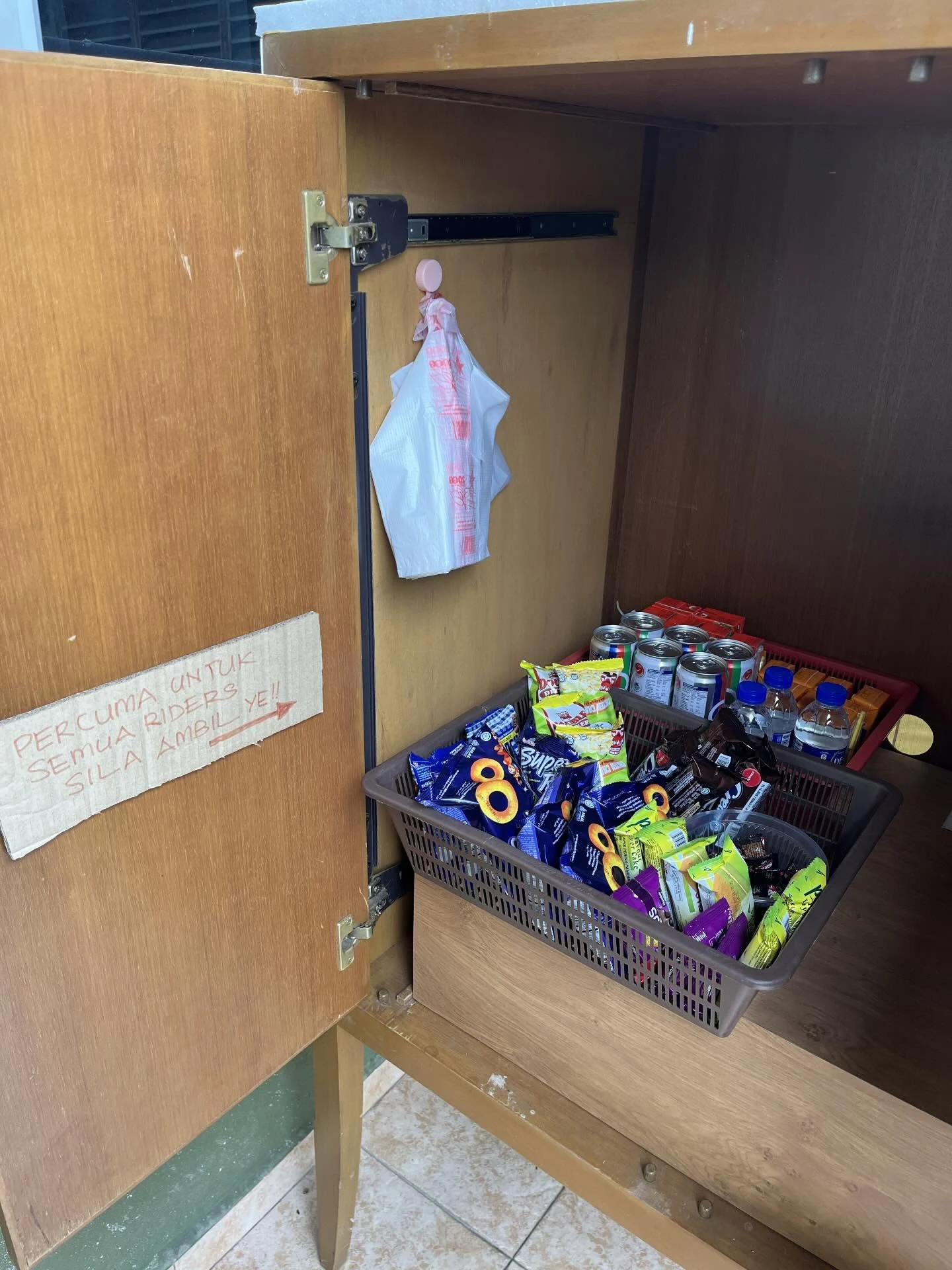 Refreshment for rider