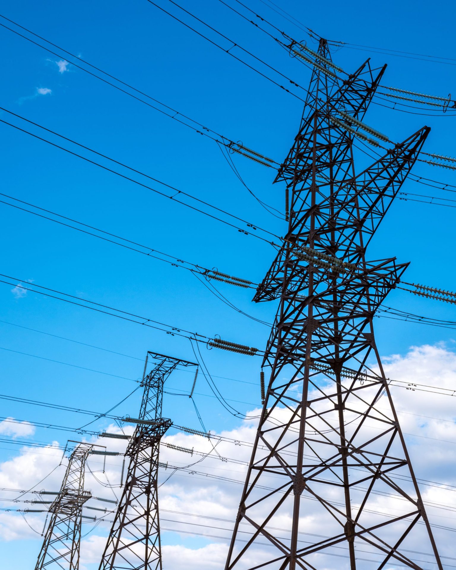 Man killed by electrocution