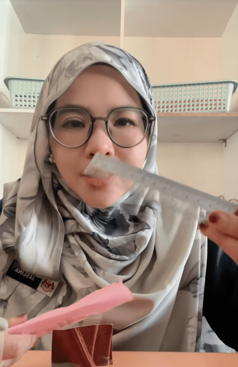  wk happy to receive ruler 