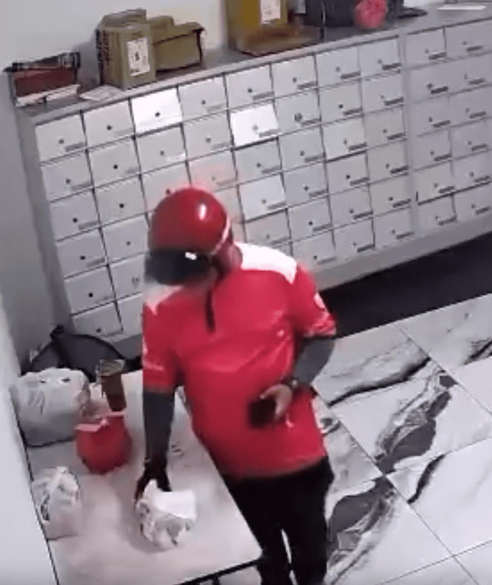  wk delivery man steal ( ) 