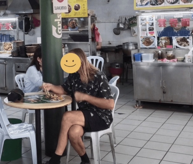 "Very Cheap!”— Tourist Pays RM32 For Mixed Rice, Thinks It’s A Bargain While M’sians Feel The Pain