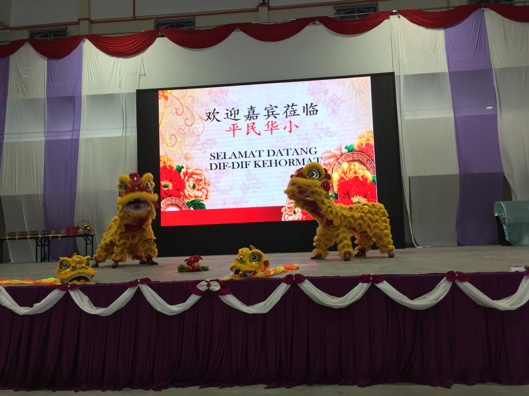 5 unique ways malaysian schools celebrate chinese new year | weirdkaya
