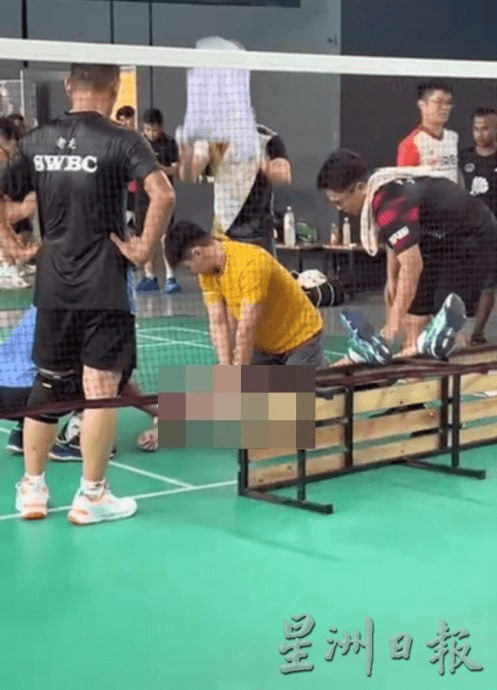 35yo man being resuscitated after badminton match