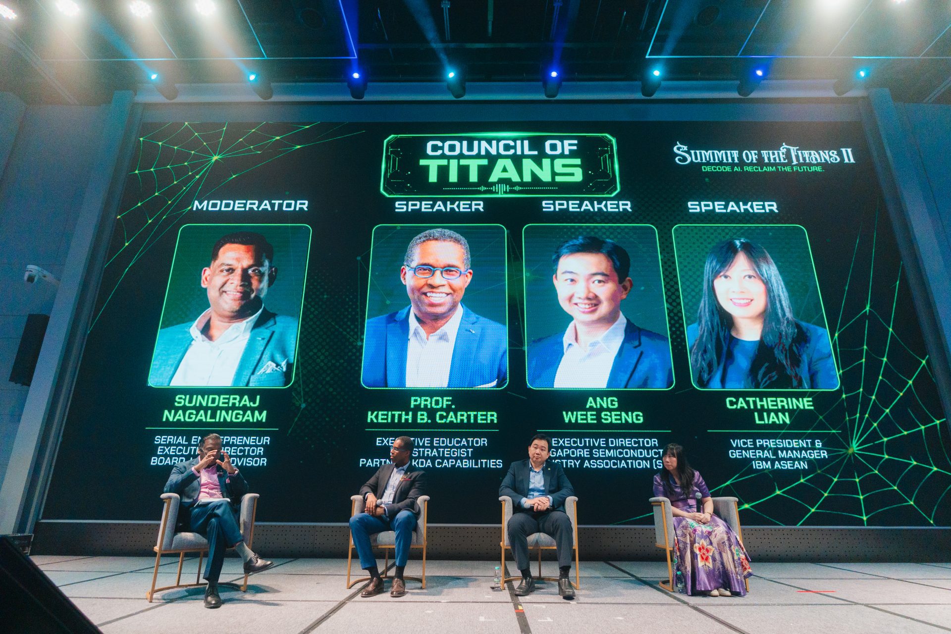 7 - Moderator Sunderaj Nagalingam leads panellists at the Summit of Titans II