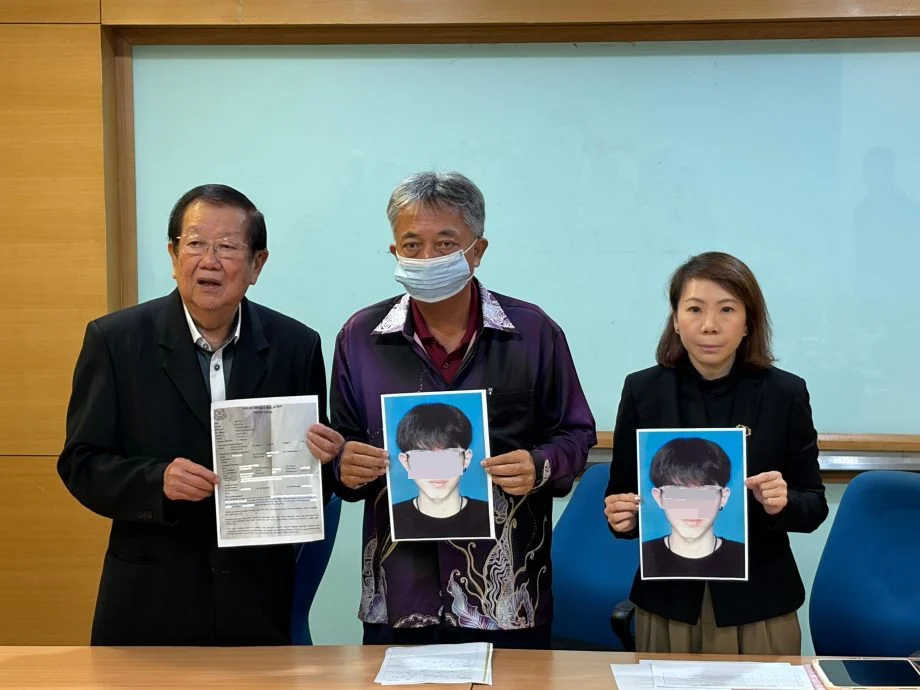 Dad cries for missing son (2)