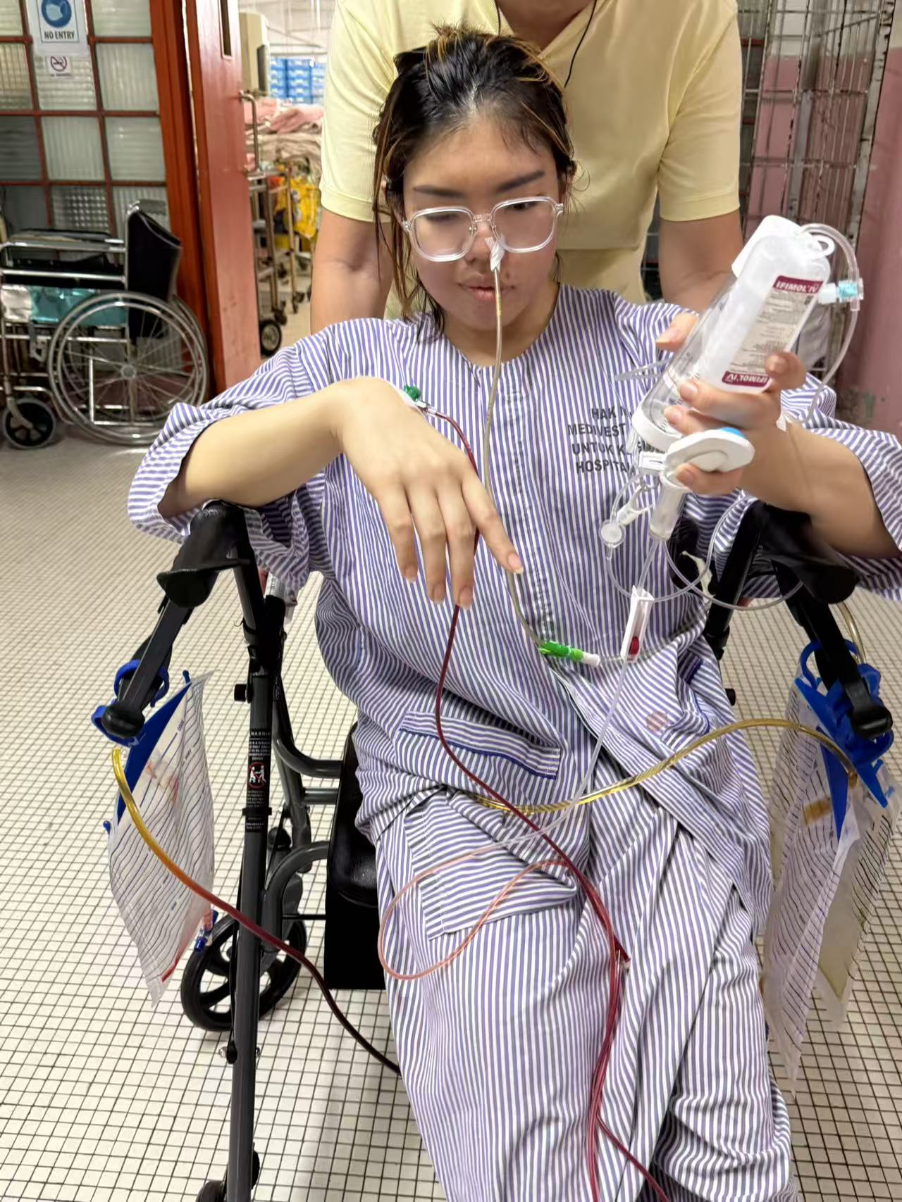 I Used To Avoid Full-Length Mirrors Because Of My Disability, But Now I Proudly Document My Life As An OKU Woman