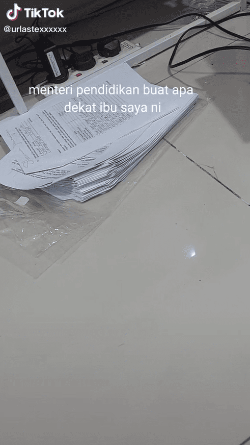 M'sian girl's mum quits as a teacher
