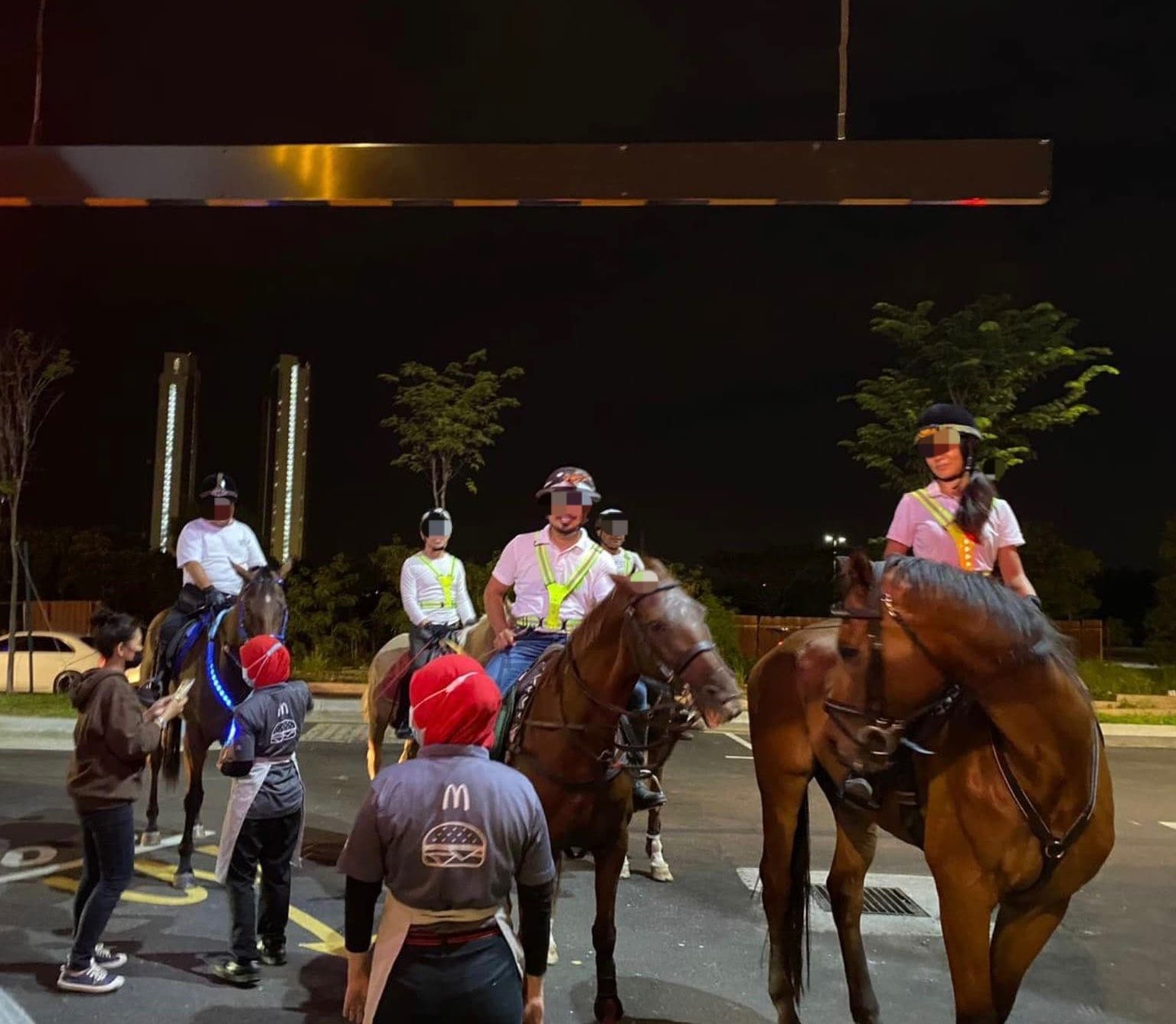 Men ride horse to drive-thru at McDonald's Cyberjaya, leave horse's poop(1)