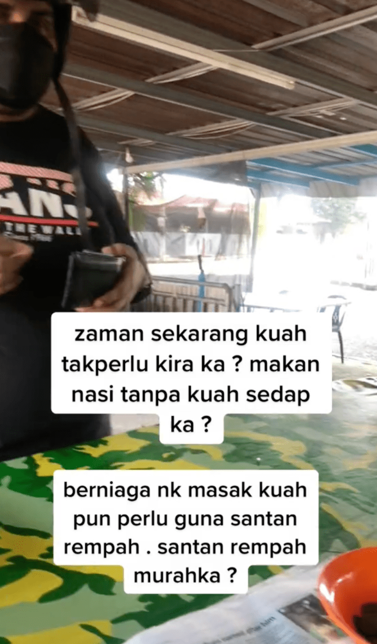 Netizens divided over stall owner's argument that extra kuah should be charged at rm1 01