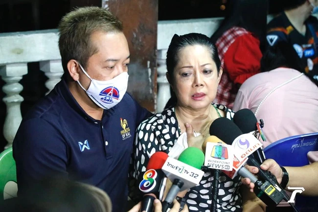Tangmo Parents