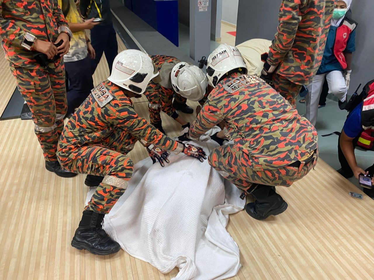UPSI staff dead inside storeroom (2)